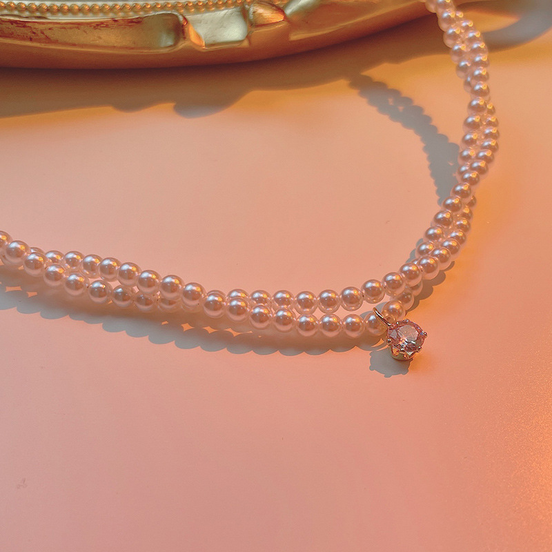 Necklace from pearl