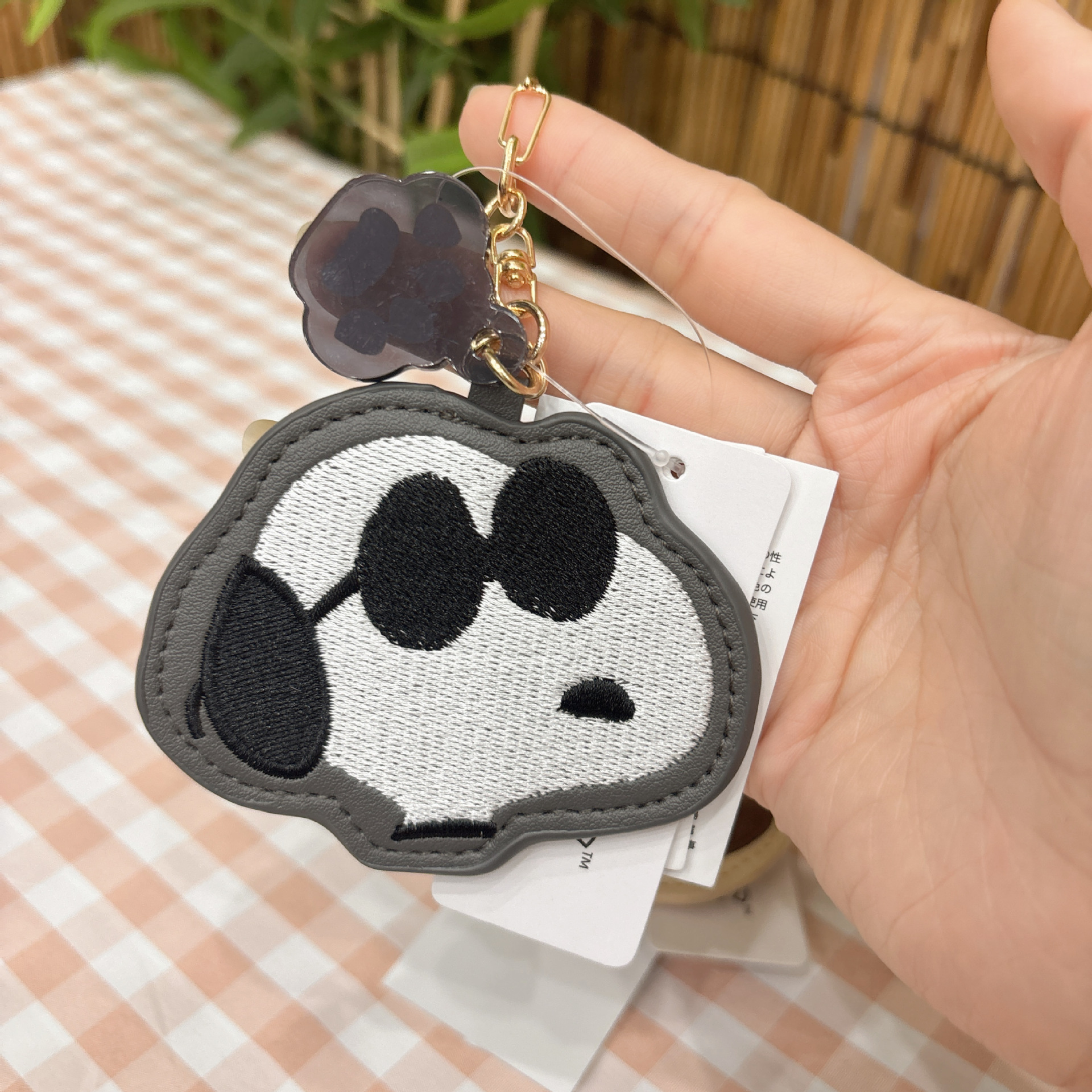 Spot japonés snoopy snoopy colgante de llavero lindo dibujo animado bordado colgante colgante de cuero PU image 4