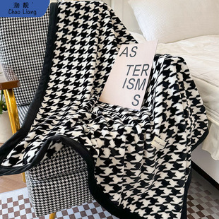 Sofa Blanket Air-conditioning Blanket Small Blanket Office Nap Blanket Ins Coral Fleece Cover Blanket Cover Summer Free Shipping