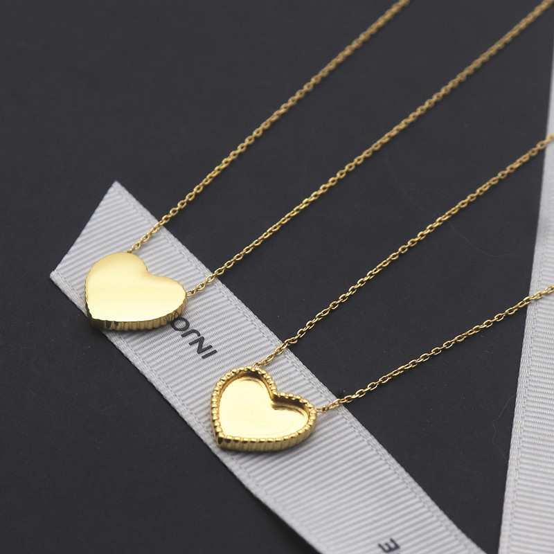 简约凹槽中古贴皮爱心项链锁骨链钛钢心形耳环保色首饰套装饰品