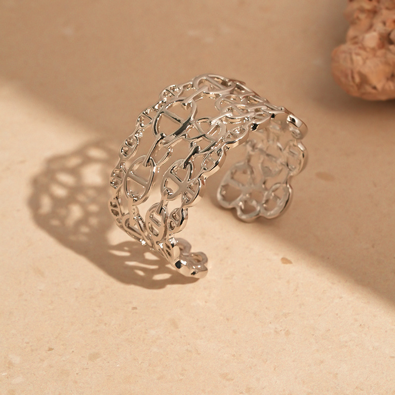 Europa y Estados Unidos plumas transfronterizas hojas bordas abiertas pulsera ligera lujosa alta sensación brazalete punk jeans de moda joyas mujeres image 55