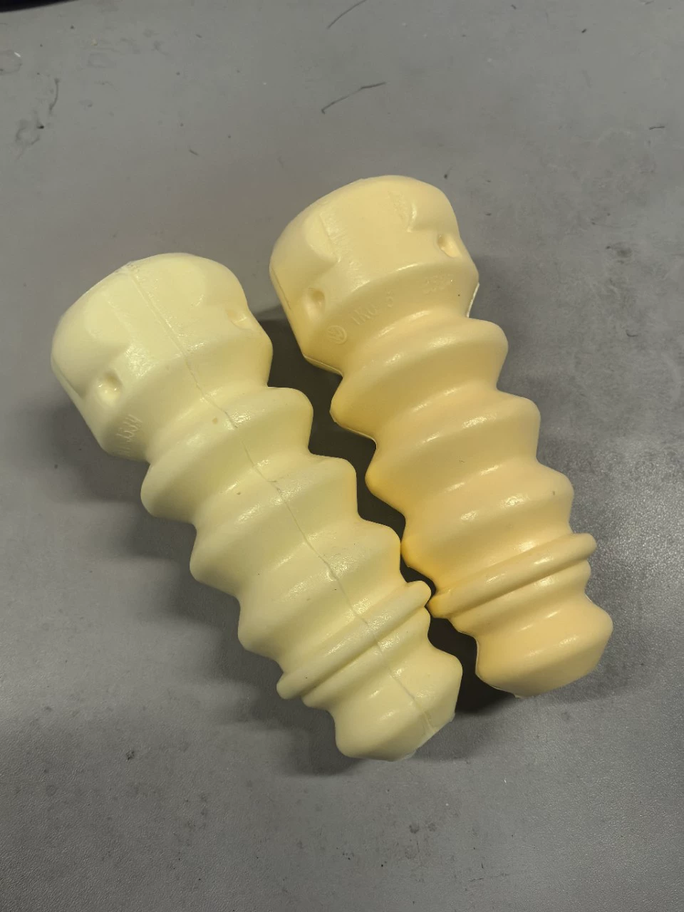 1K0511353M 1K0 511 353 M Golf Cool Sagitar A3 Octavia заднего амортизатора Буферный блок