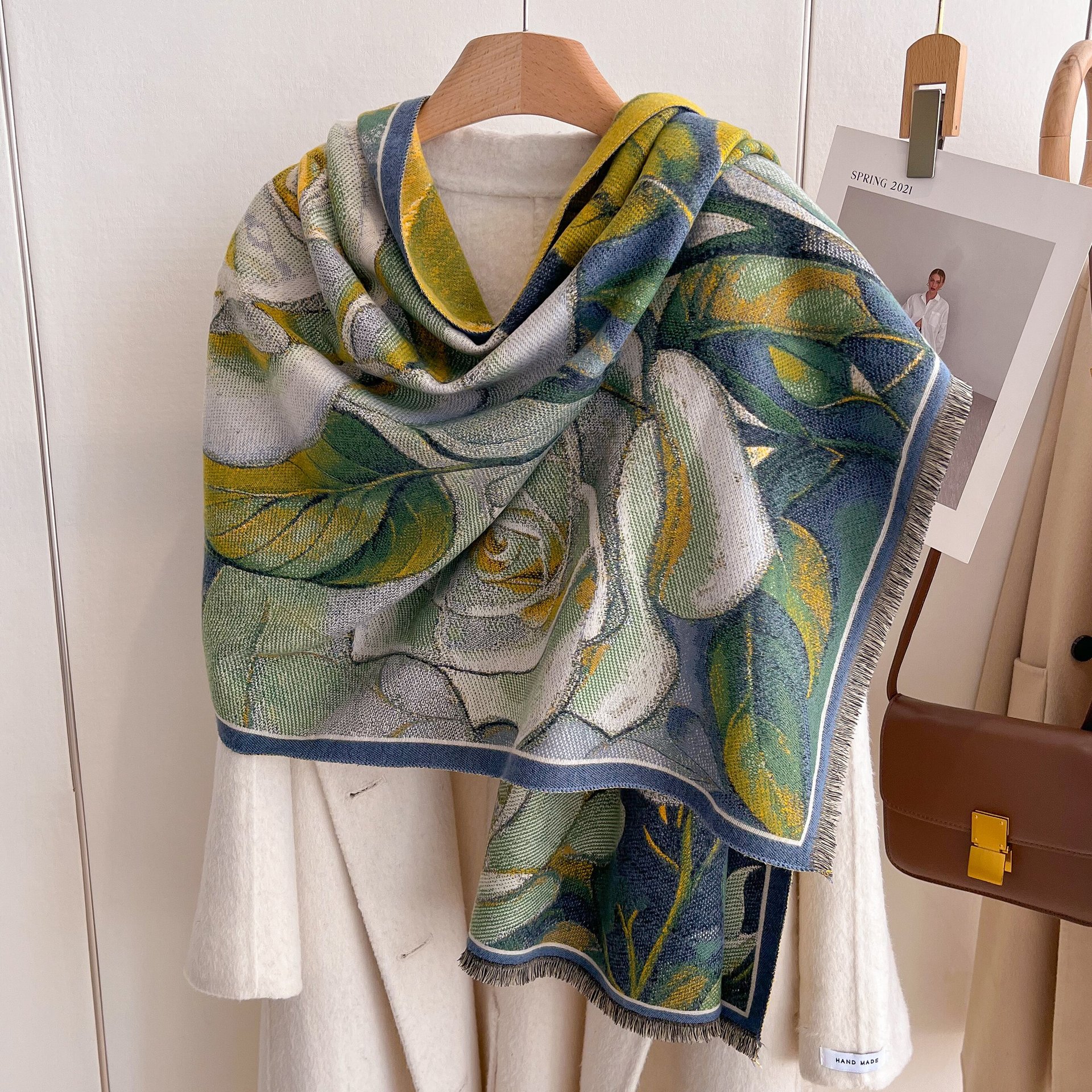 2024 serie de pintura al óleo retrógrada toallas largas mujeres versátiles literatura otoño invierno nuevo jacquard imitación de cashmere gruesa bufandas cálidas