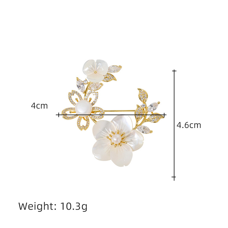 Broche de moda medieval nicho flores retro flores de perlas flores de pecho lujo ligero de alto nivel sensación de fragancia broche de viento mujer image 6