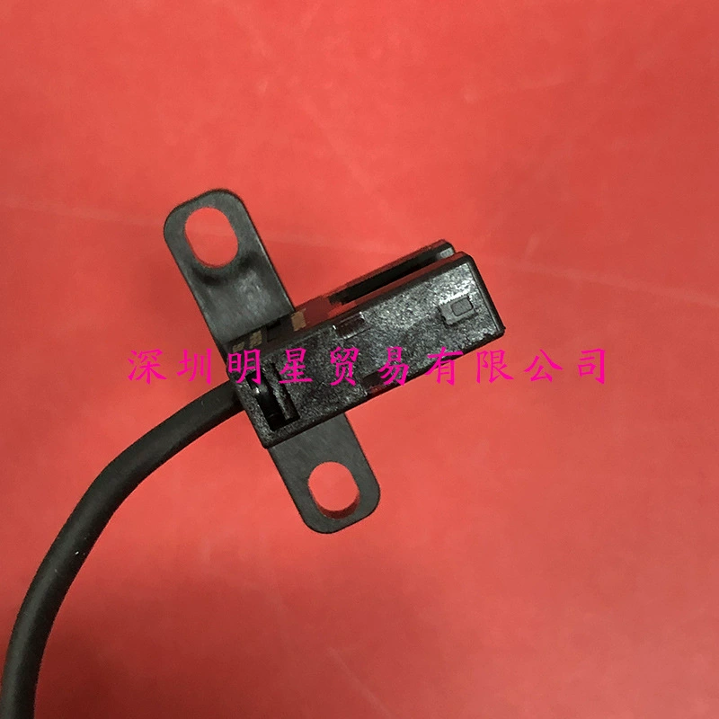 CM-L25-6 Фотоэлектрический переключатель SIMER, оригинальный подлинный поддельный один штрафной десять фотоэлектрический датчик