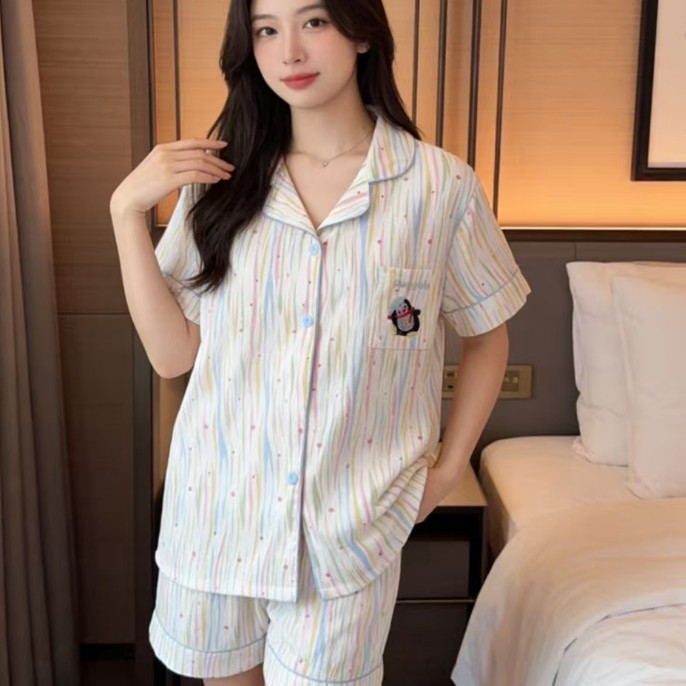 Pijamas de algodón nubes al por mayor transfronterizos de verano nuevos pantalones cortos de manga corta cardigan con solapas japonesas y coreanas de dibujos animados a cuadros