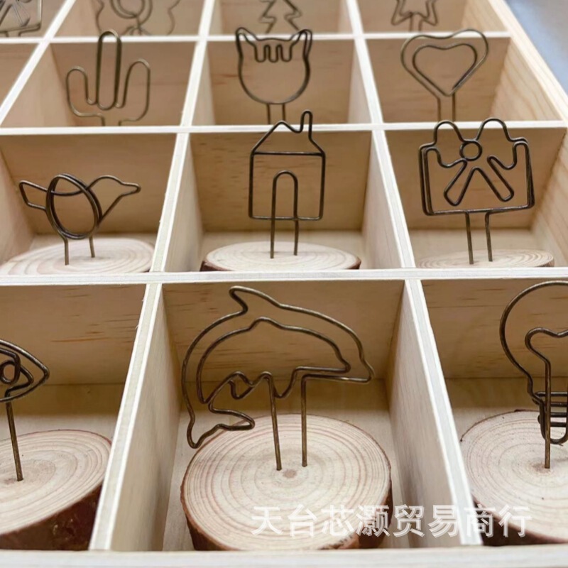 Creative wooden note holder wooden plank base business card holder vintage log photo message holder desktop decoration wholesale