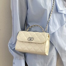 �羳��ѡ��������Ʒ�ÿ�ʱ�����и�Ʒ�ʳ�����ٴ�б���ŮС���