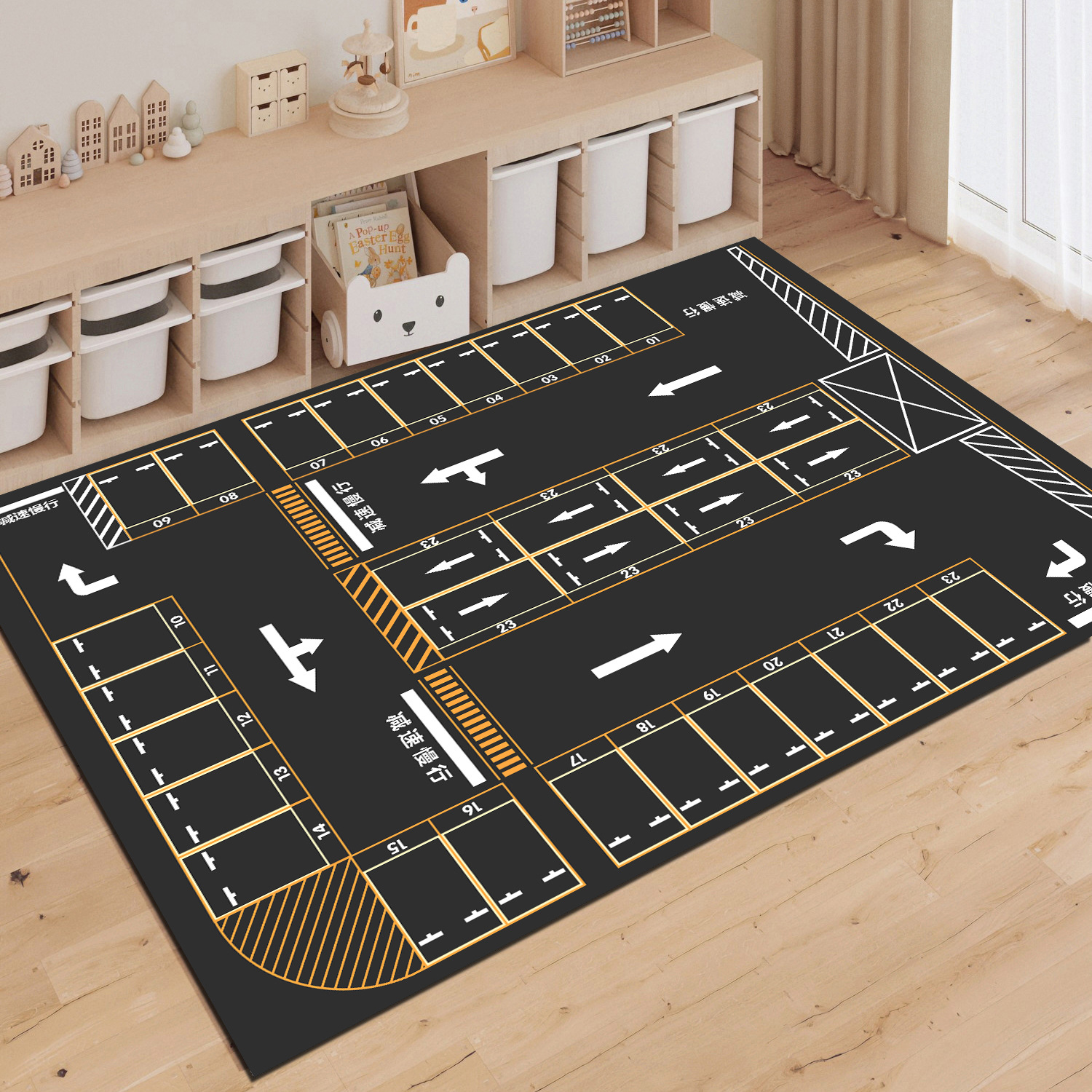 주차장에 주차 공간이 많음