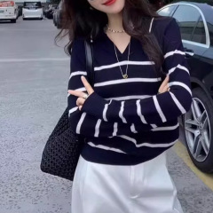 藏青色条纹polo领长袖针织衫女早秋季设计感小众翻领宽松显瘦上衣