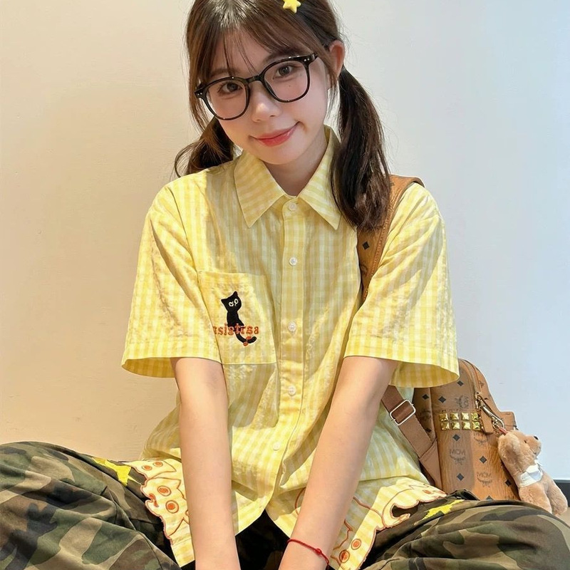 Cute Japanese-Style Cat Embroidered Short-Sleeved Shirt for Women, Summer Loose and Lazy College Style Couple Shirt