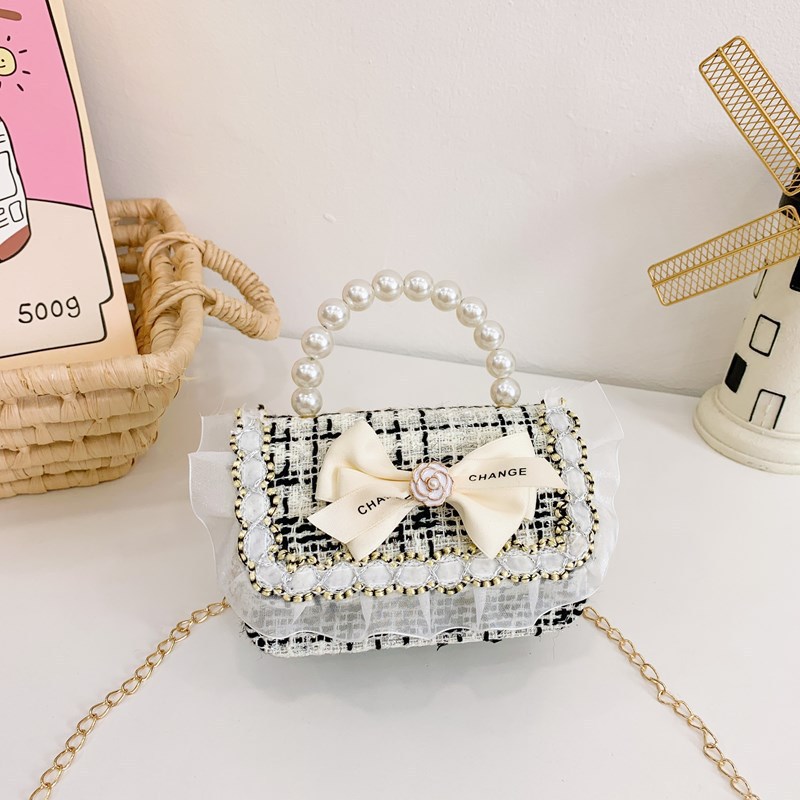 2025 nuevo estilo coreano de viento de fragancia mini niñas princesa de perlas portátil hombro único accesorios bolsos para niñas
