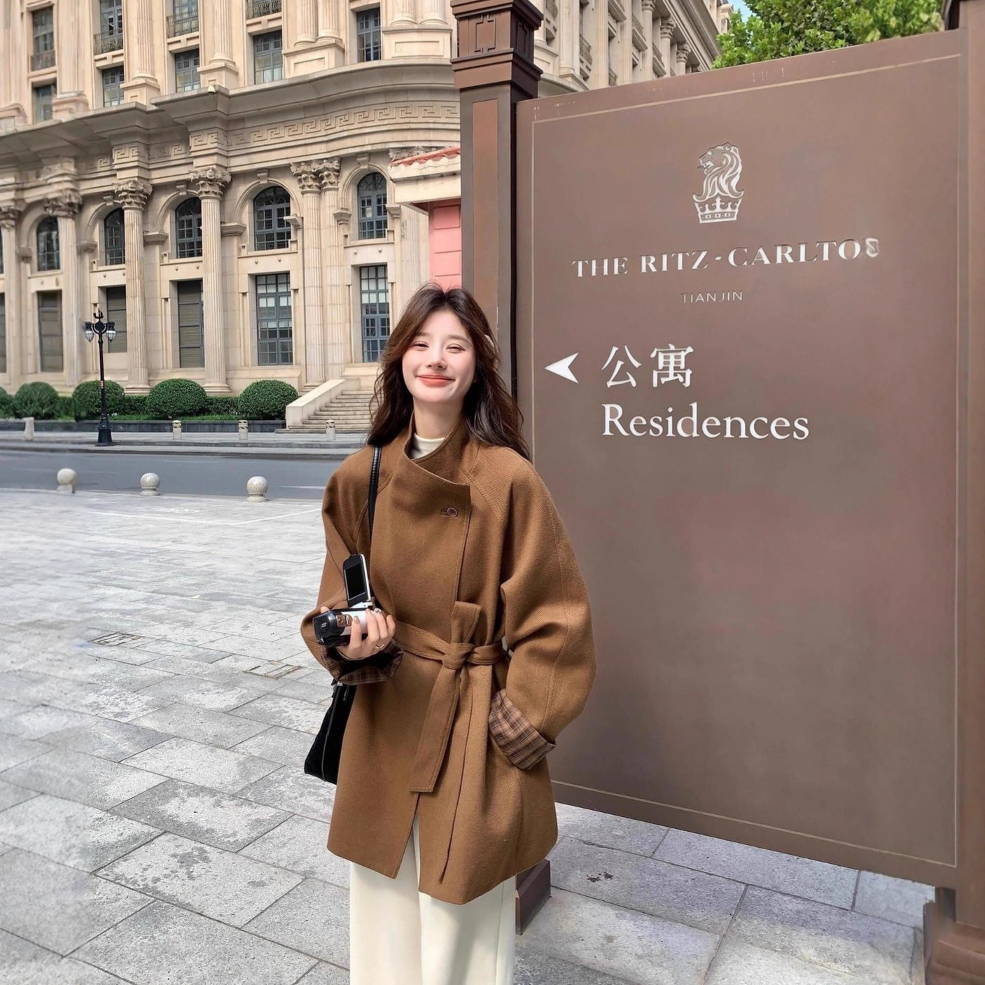高级感撞色格子收腰系带风衣外套女2025年秋季新款中长款毛呢大衣