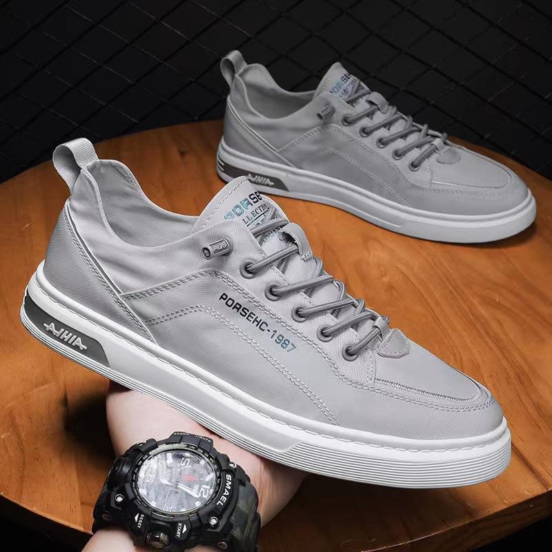 Factory direct wholesale 2022 spring new canvas shoes fashion men's shoes men's old Beijing cloth shoes breathable work shoes