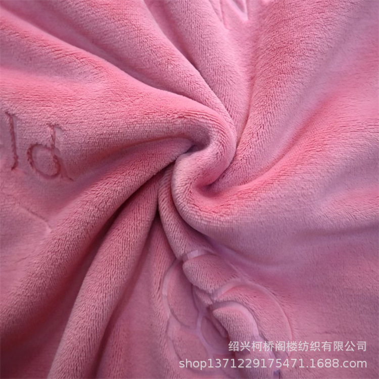 Factory supply 5D flower super soft baby velvet fabric solid color Crystal super soft baby flannel whole roll up a wholesale