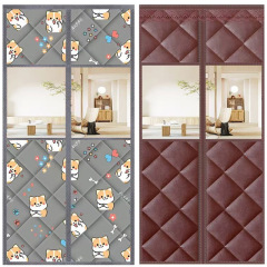 冬の綿のカーテンは家庭用エアコンを厚くして保温します。