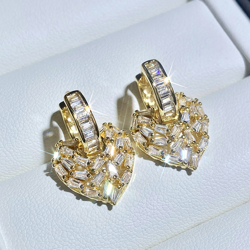 8g Weight Copper Ear Needle Material Zircon Inlay Material Earrings Classification Holiday, Daily Occasion Copper Material Heart Shape Pattern All Seasons Season Women's Gender Casual, Elegant Style Heart Shape Copper Casual Elegant Earrings 4