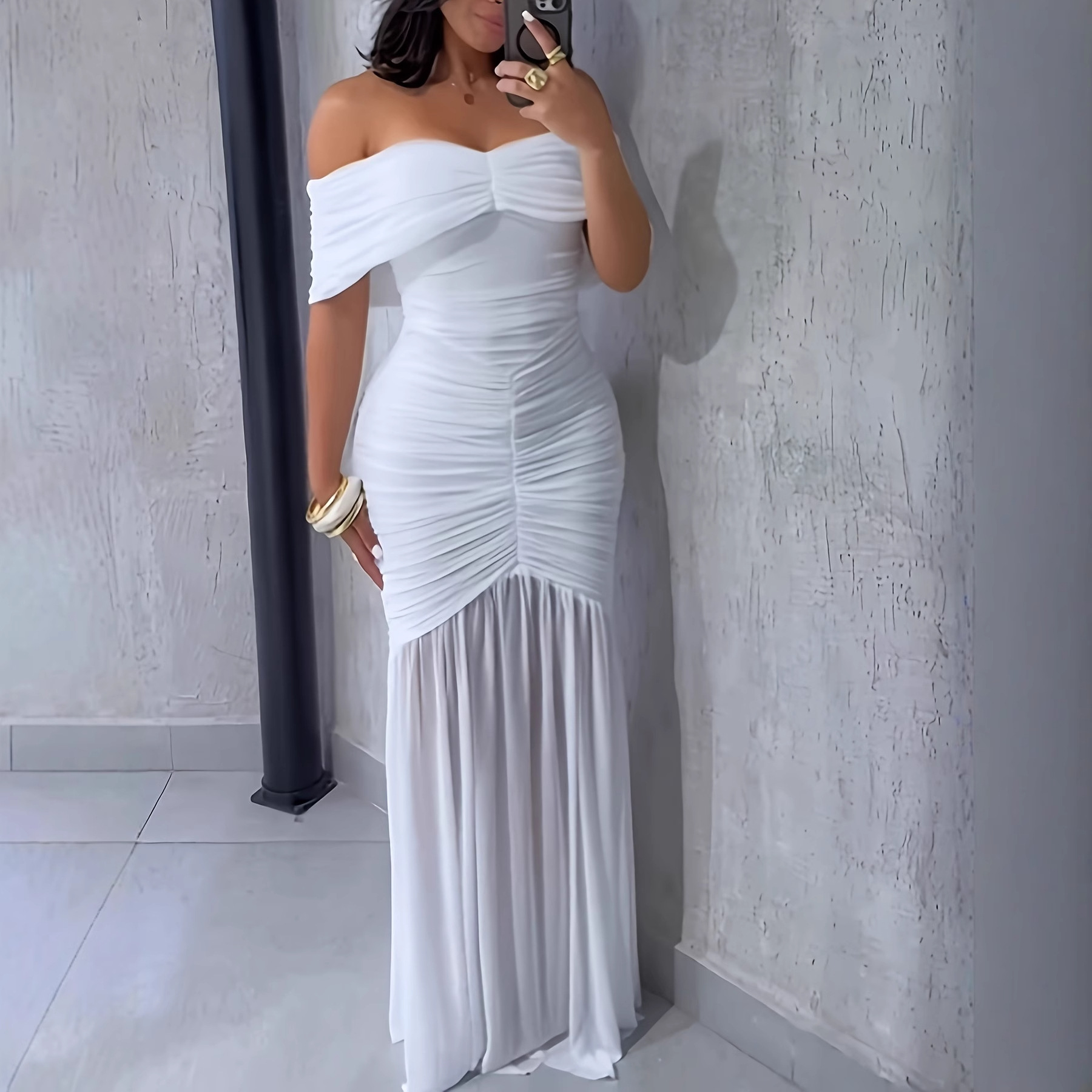 Women's Solid Color One-Shoulder Fishtail Dress with Three-Dimensional Pleated Waist, Slim Mesh Splicing Skirt, Fashionable Women's Skirt