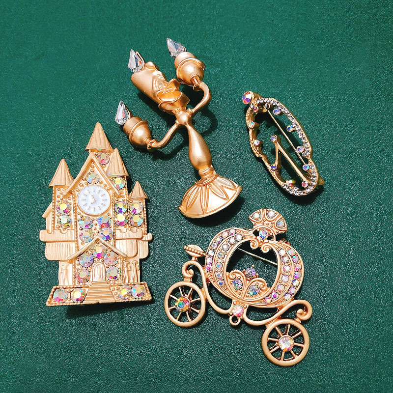 New Fairy Tale Series Cartoon Diamond Brooch Hollow Pumpkin Car Pin Anti-Exposure Buckle Pin Accessories
