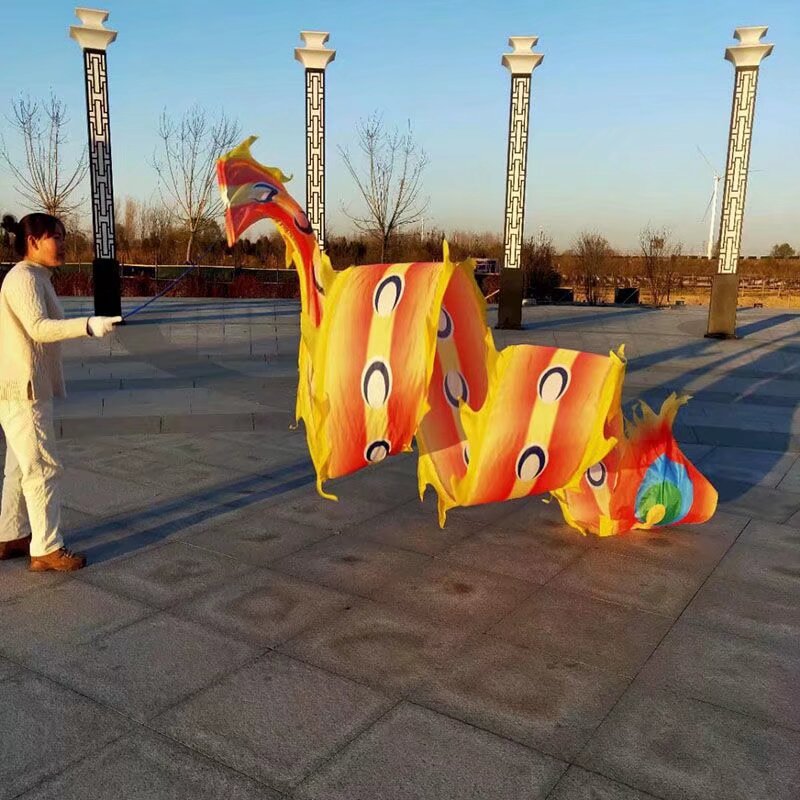 노란 봉황을 던지는 막대