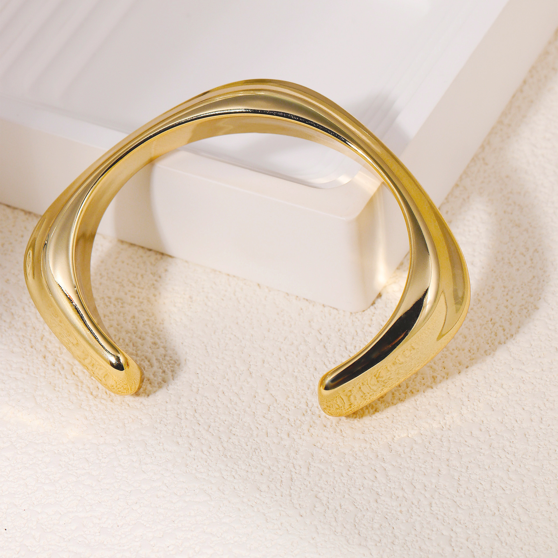 GeometricSmooth CCB Bracelet Brazalete brillante transfronterizo Joyas abiertas de acrílico europeo y americano