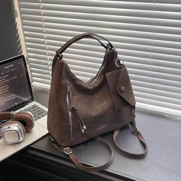 Retro Niche High-End Commuter Bag for Women 2026 New Fashion Versatile Large-Capacity Backpack Shoulder Bag Crossbody Bag