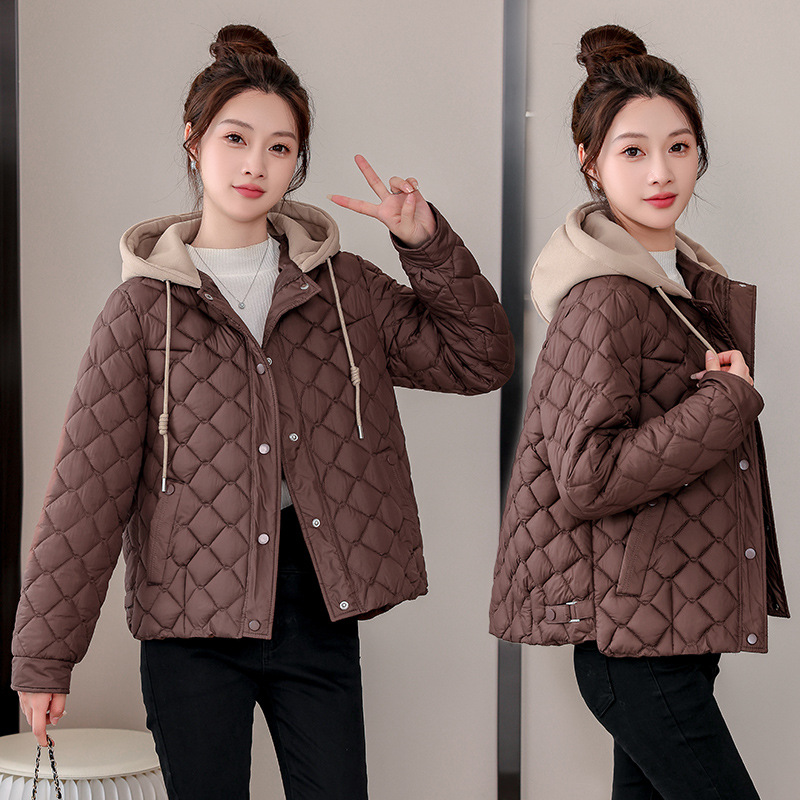 Ropa de algodón corta de color sólido de mujeres de color diamante exterior delgado con capuchón de algodón de pluma chaqueta caliente de invierno al por mayor image 1