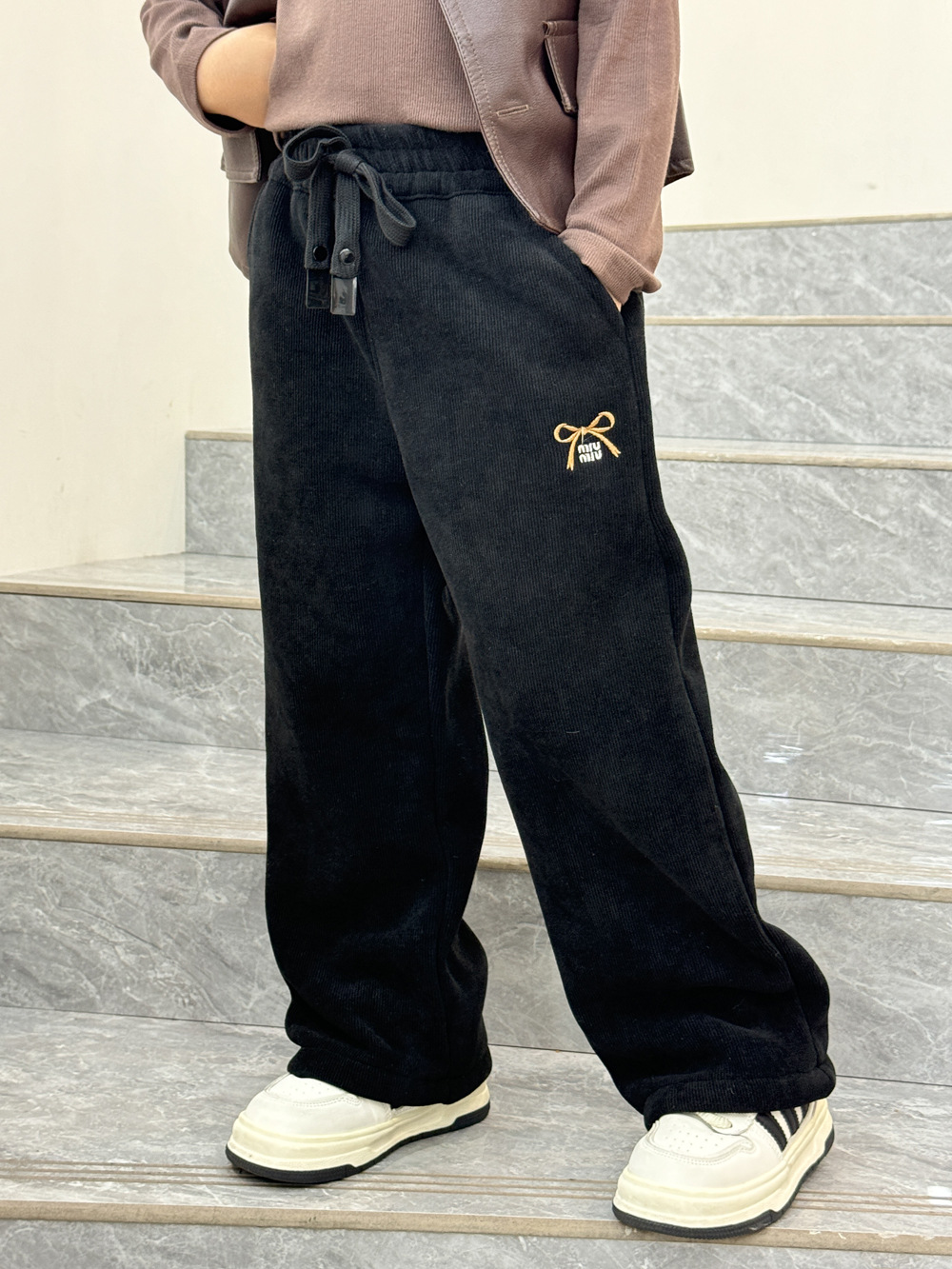 1168无水印0c6bb1fd7fd6bf0b6f94aa3