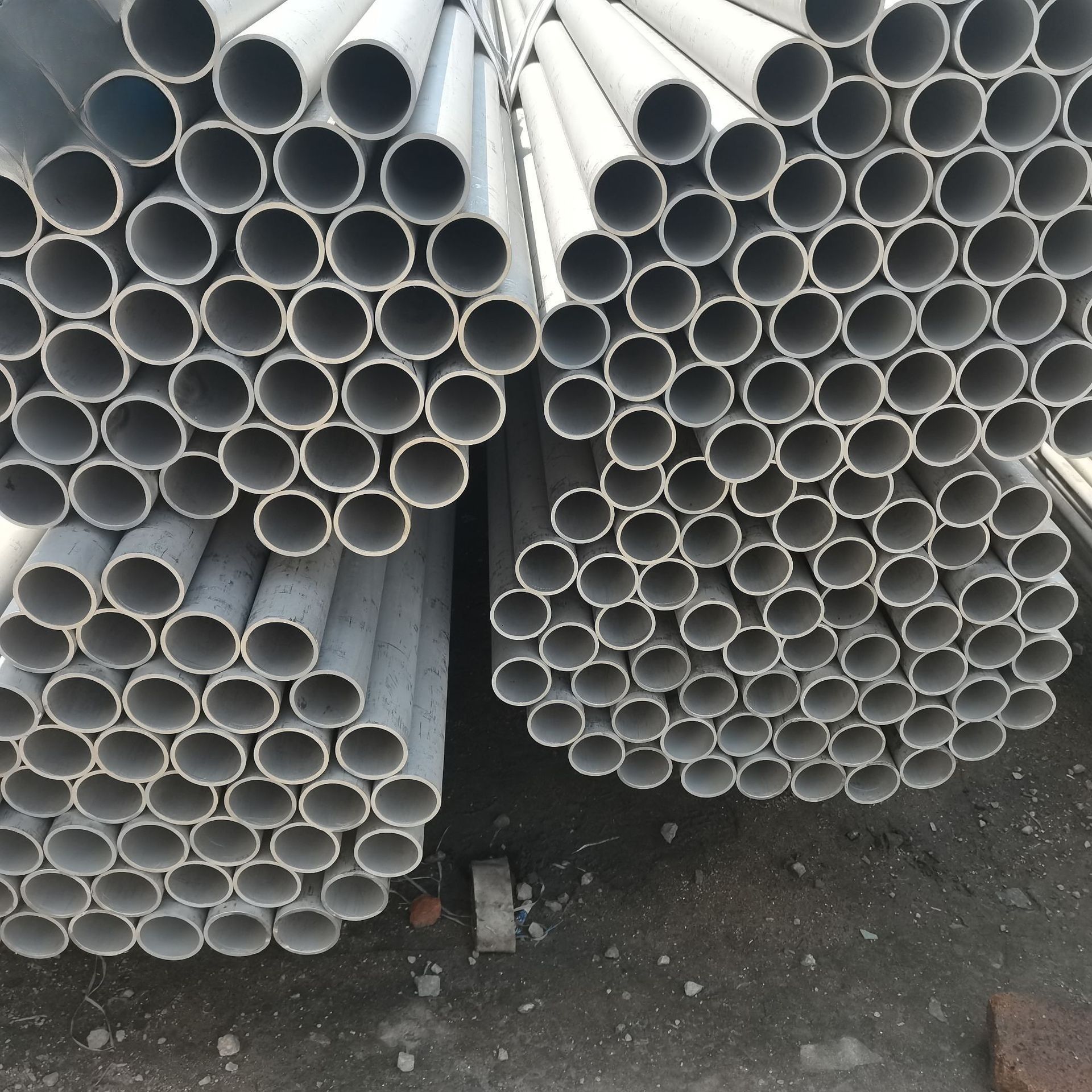 工厂供应无缝钢管 304 316 310S 量大优惠 大口径薄壁无缝钢管