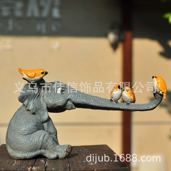 Long nose bird