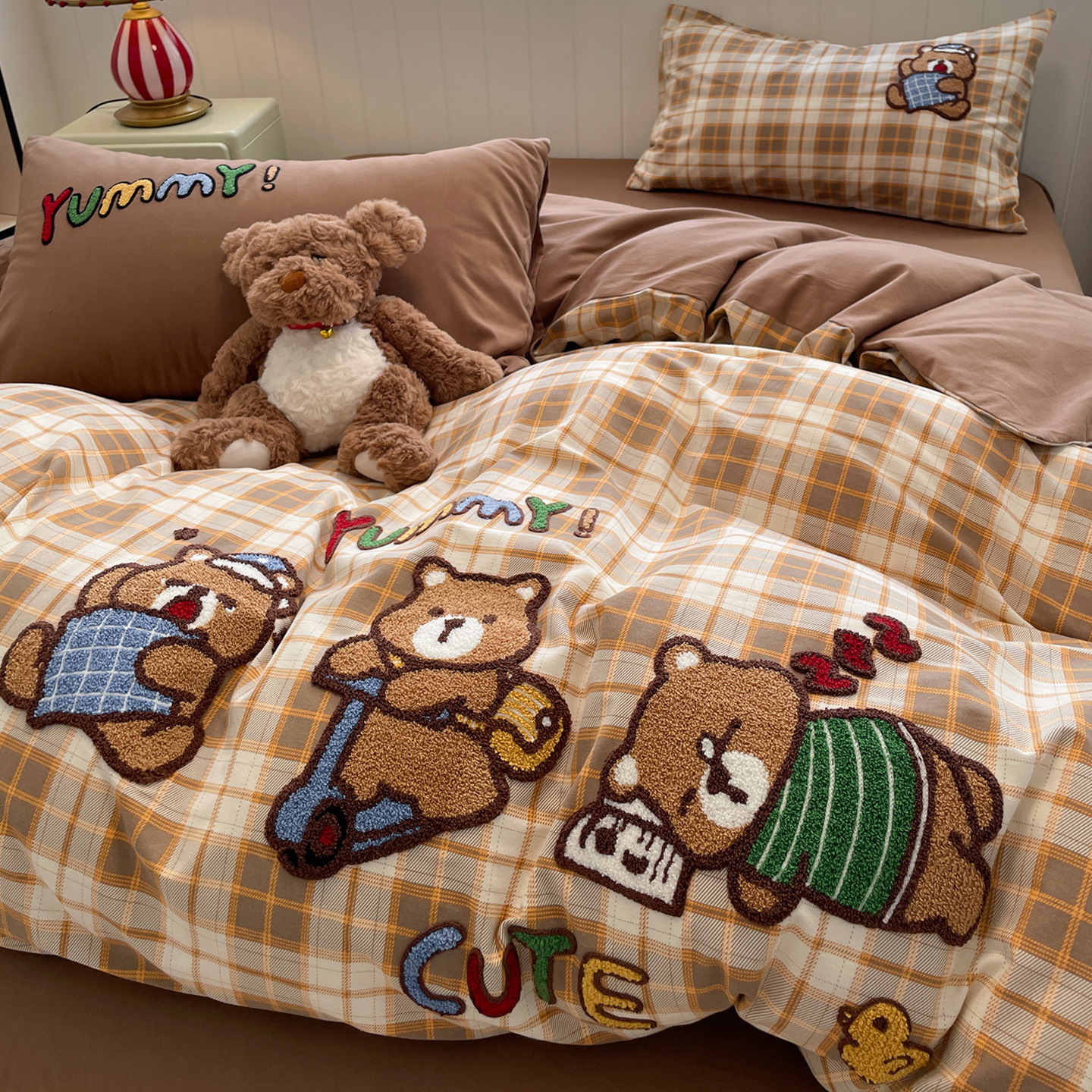 Cama de algodón grueso de clase A cuatro piezas de ropa de cama de invierno de algodón completo ropa de cama infantil cubierta de sábanas de tres piezas