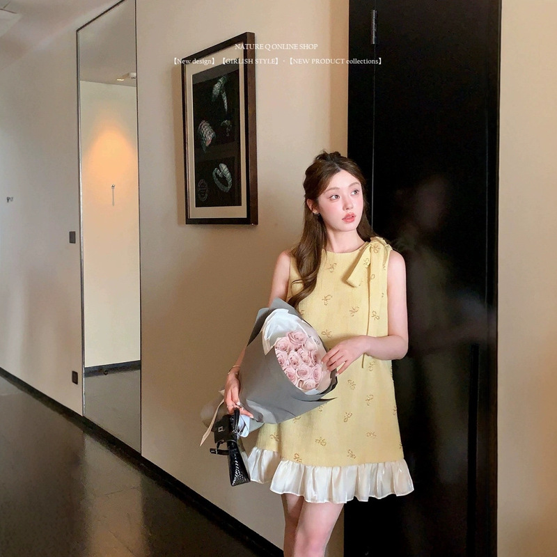 Yang Xiaolian Little Chanel Style Bow Ribbon Loose Yellow Dress Miu Style Sleeveless Babydoll Dress for Women Summer