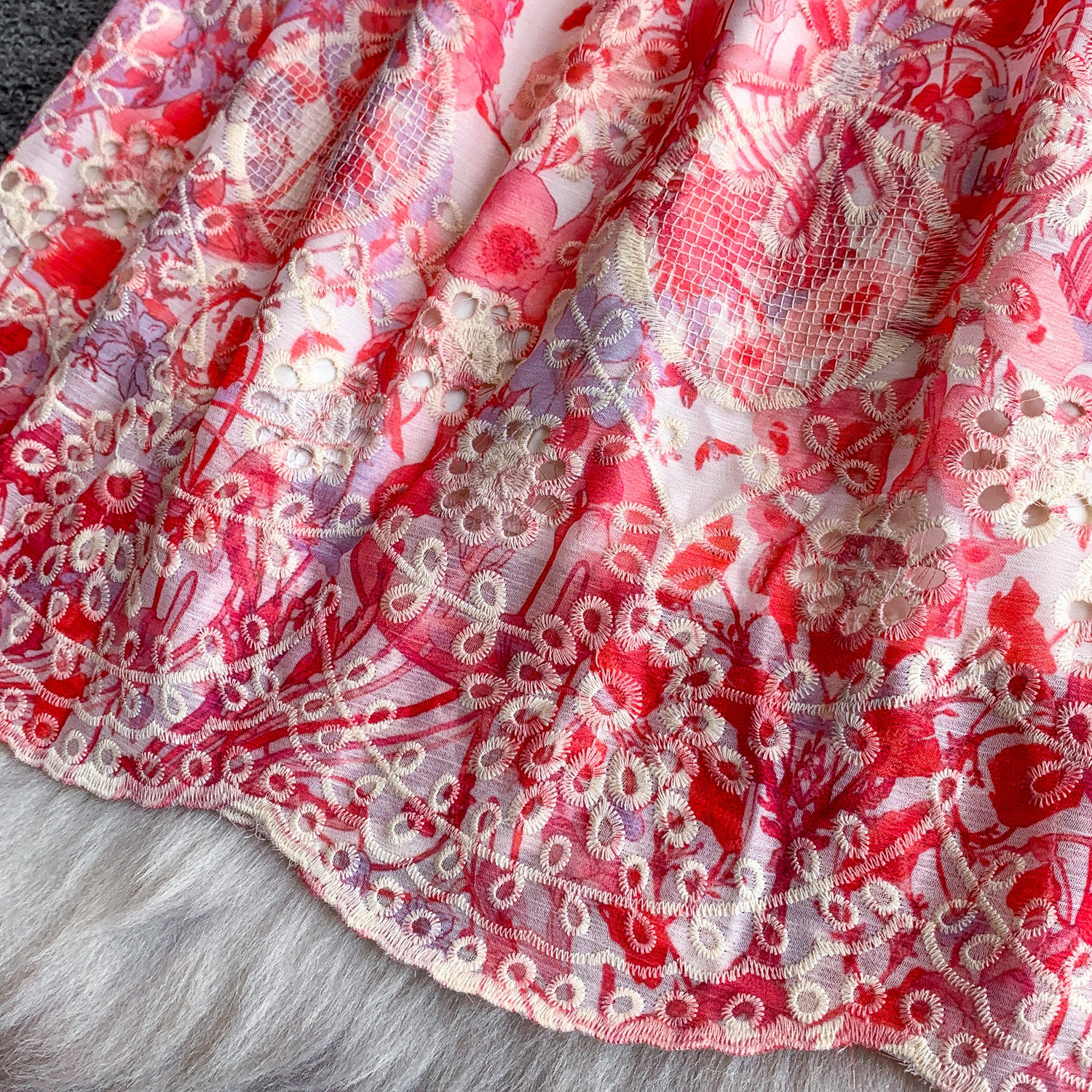 Women's Floral Embroidered V-Neck A-Line Sundress Summer Boho Maxi Dress For City Escape_ecoleips.com