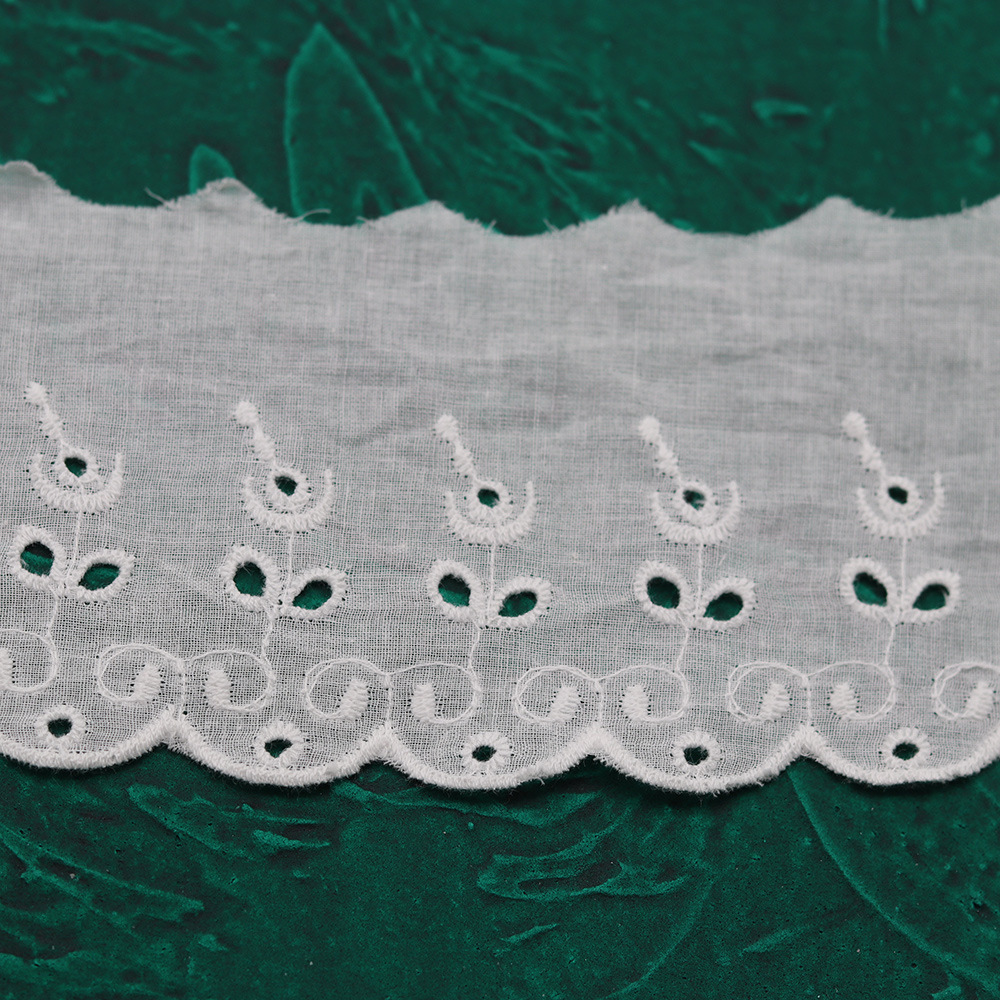 Flower-embroidered lace with large five-hole cotton lace, lace lace accessories, lockstitch decoration, DIY fabric for clothes, fabric for wedding dresses, fabric for making clothes, Chinese-style fabric pic 6