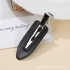 Black (solid color plastic seamless clip)