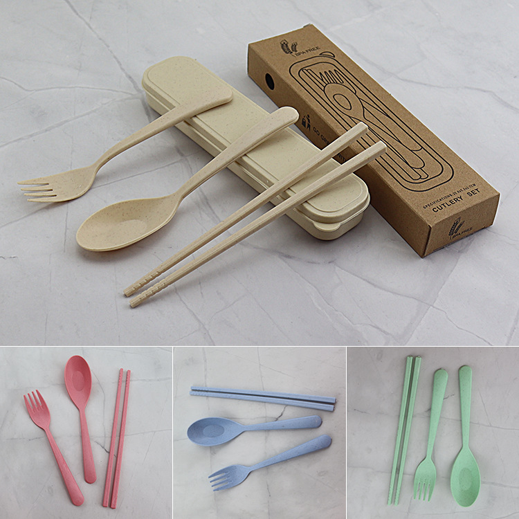 무작위 색상의 숟가락, 포크, 젓가락 1