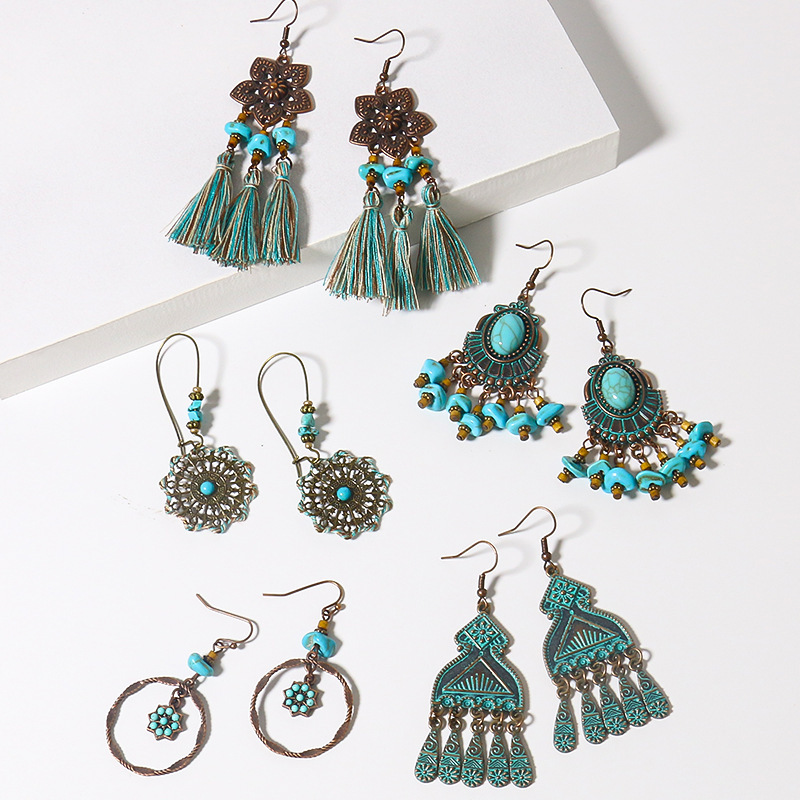 Wholesale Jewelry 1 Pair Ethnic Style Oval Water Droplets Flower Alloy Turquoise Chandelier Earrings display picture 1