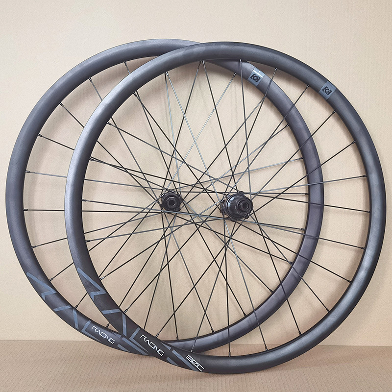 Bicycle road bike accessories 11-speed 700C center lock disc brake road wheelset M12*142 thru-axle tpi bearing Bicycle road bike accessories 11-speed 700C center lock disc brake road wheelset M12*142 thru-axle tpi bearing
