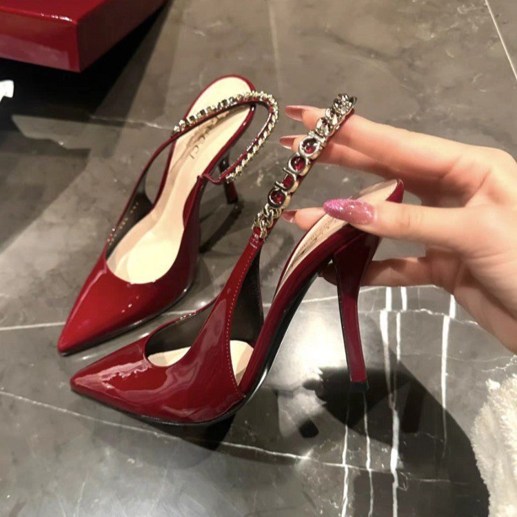 Elegant Socialite Style 2026 Spring New Model Red Patent Leather Comfortable Pointed-Toe Stiletto High Heels for Women, Suitable for Pairing with Dresses