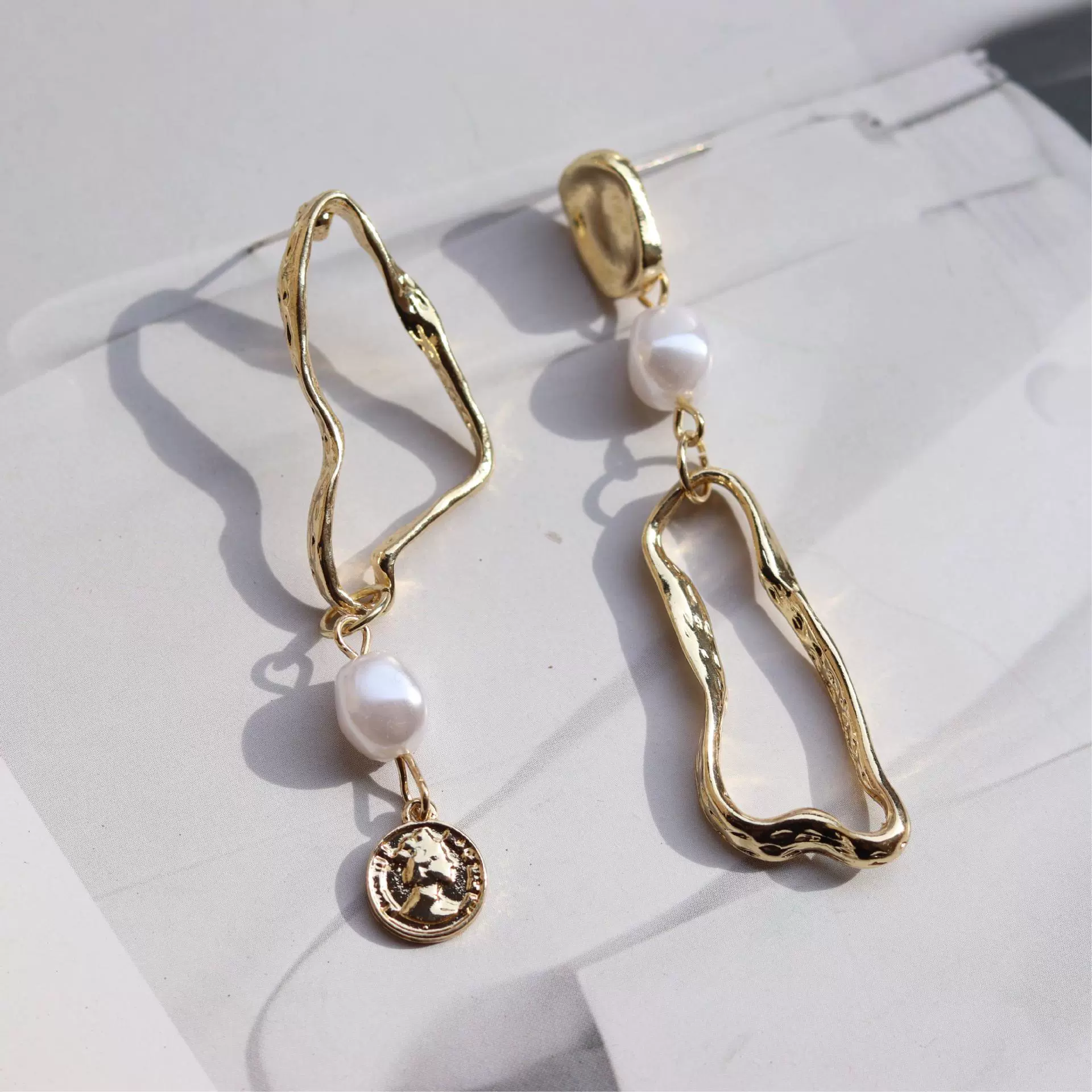 人头个性抽象几何不规则耳钉气质巴洛克风珍珠耳坠耳环女263