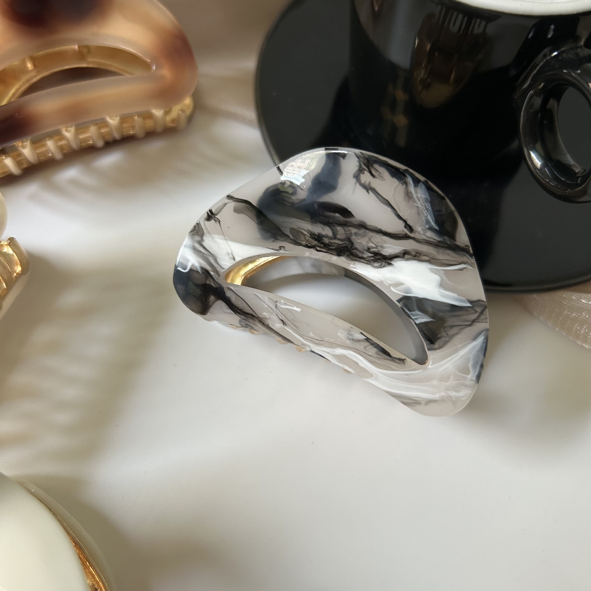 2023 Autunno Nuovo acetato toppa lega pinza posteriore testa updo medio squalo clip forcina accessori per capelli per le donne_voghion.com