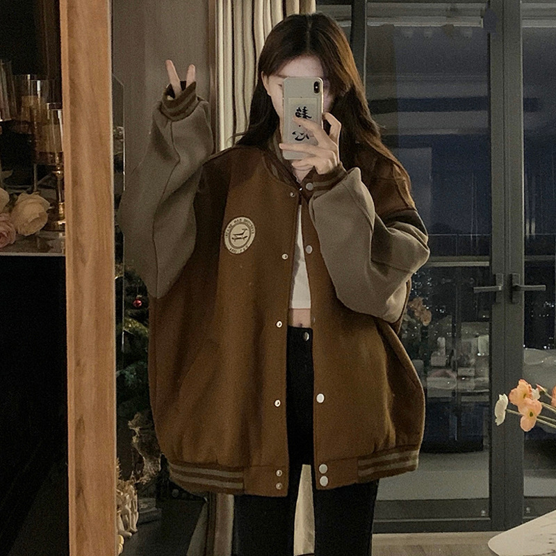 카키 뱃지 레귤러 스타일 [봄 코트 인 트렌디 하라주쿠 홍콩 스타일 여성 얇은 힙합 유럽과 미국의 하이 스트리트 코트 봄 가을 스타일 Xiaoxiangfeng 스타일