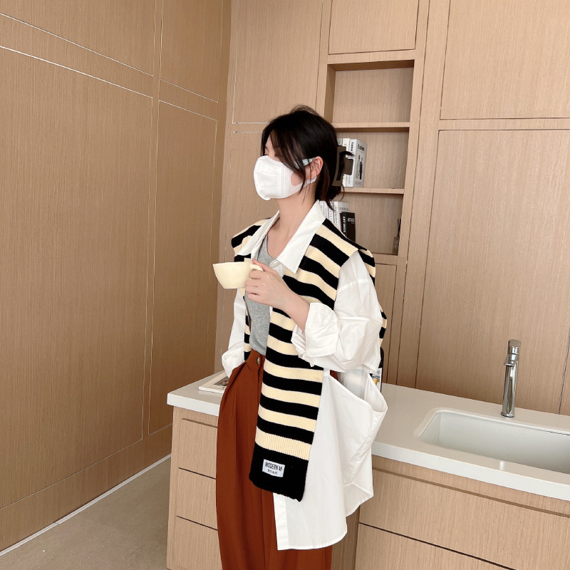 Internet celebridad estilo de punto mantón a rayas para mujeres primavera y otoño oficina al aire libre aire acondicionado protección del cuello de la habitación chaleco decorativo falso collar