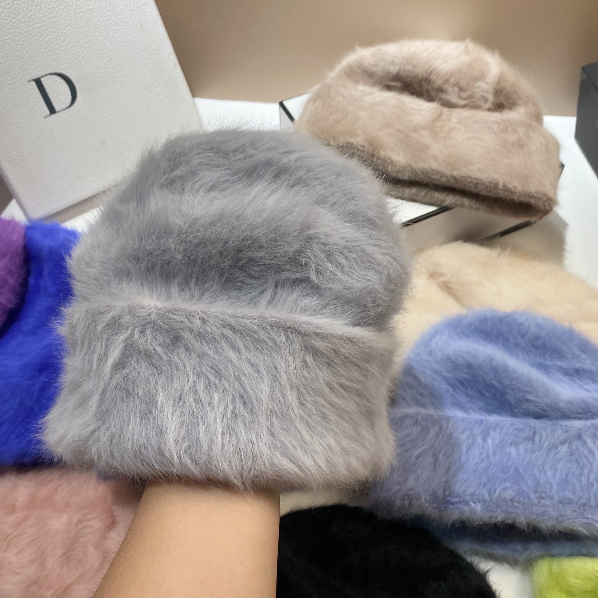 Koreansk plys-hat med to iført pandebånd til varme i efteråret og vinteren, Angora-kaninhår-hat, moderigtigt og_voghion.com