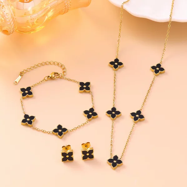 European and American Hot-Selling 18K Gold Stainless Steel Mother-Of-Pearl Four-Leaf Clover Bracelet, Necklace, and Earrings Three-Piece Set for Women Versatile Jewelry