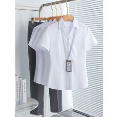 夏の新型vネック韓国版白シャツ女性半袖作業服正装修身職業シャツが痩せています。