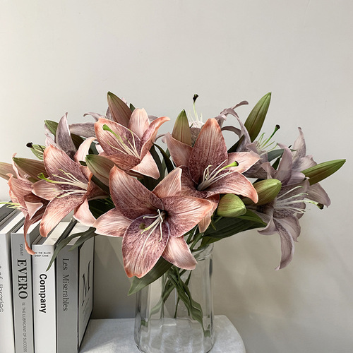 Two-head Lily 3D Printed Single Flower and Bud Simulation Lily Artificial Flower European Retro Wedding Home Photography Floral Arrangement