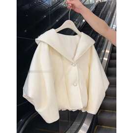 2026新款冬女韩系米白色连帽短款棉服茧型宽松加厚外套小个子