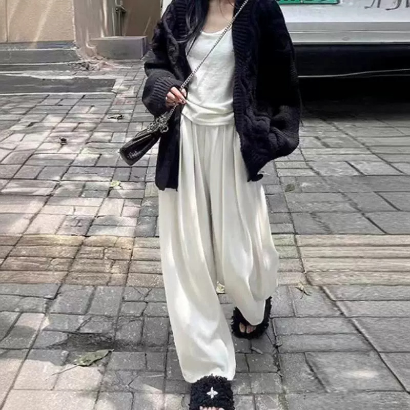 Spring summer knitted trousers