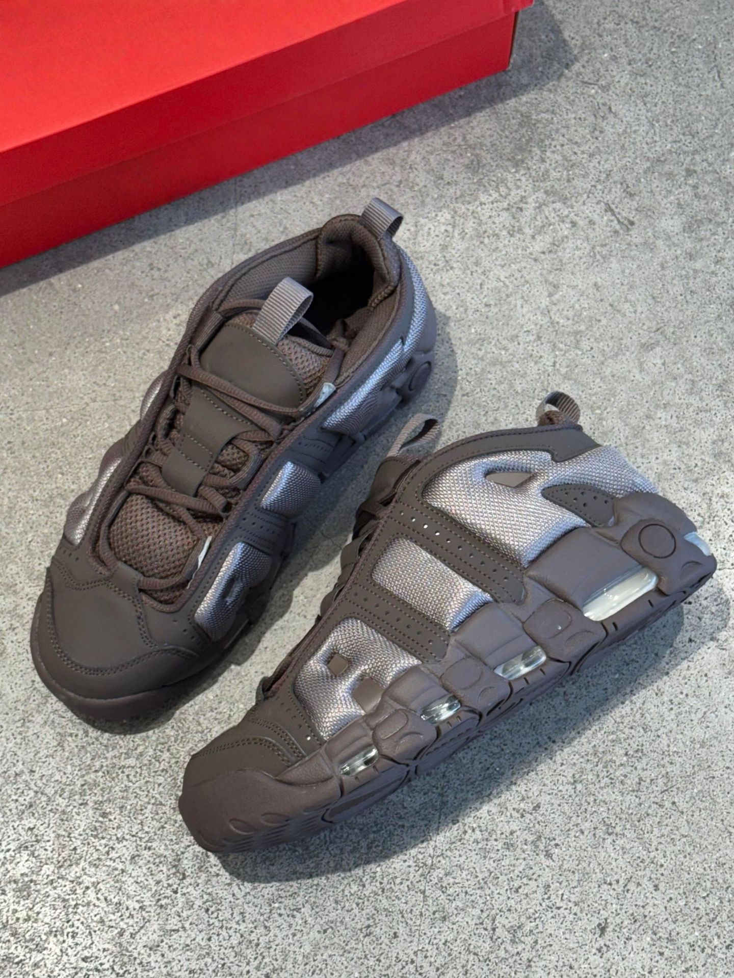 Zapatos Putian Big Pippen Air panda platino corriendo colchón de aire con suela gruesa zapatos de baloncesto de ocio para hombres y mujeres versión superior